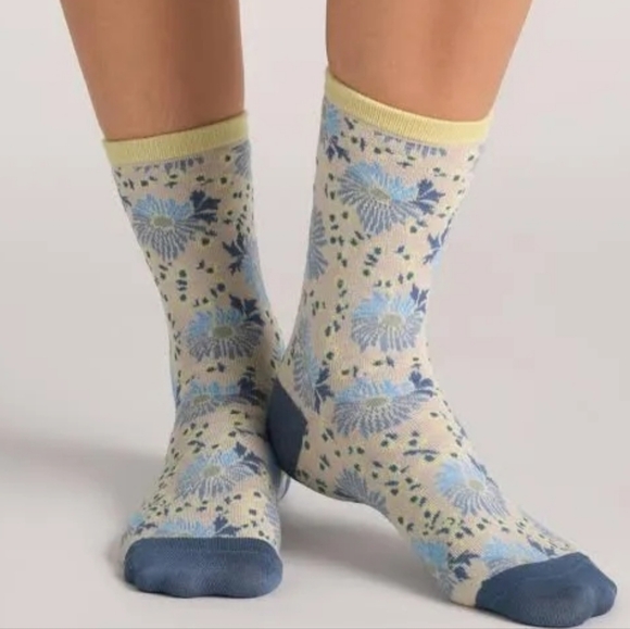 Ted Baker Women's Non Terry 3 Pack Pattern Crew Dress Socks - Picture 4 of 7